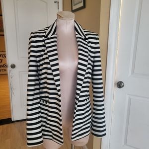 Express Jacket and shorts set